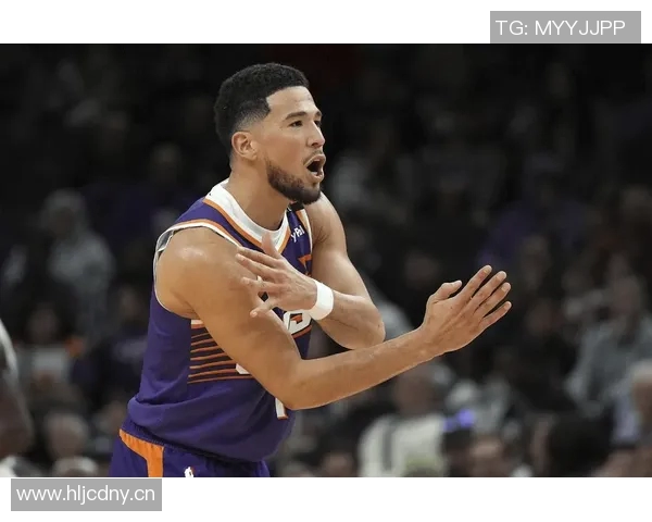 八卦爆料：布克被曝与明星传出绯闻